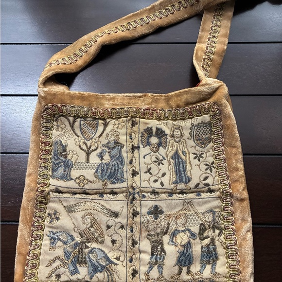 Vintage Tan and Blue Tapestry Shoulder Bag with Strap - Picture 3 of 11